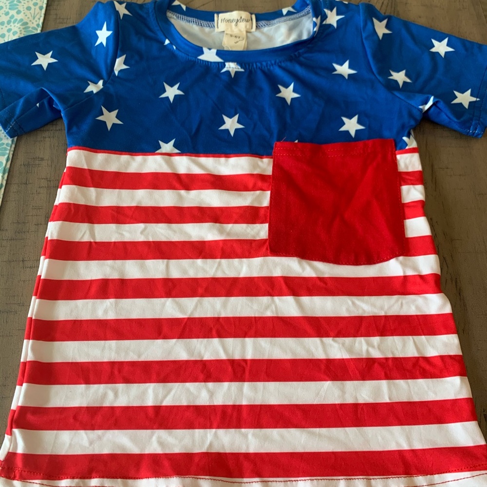NWT Unisex Fourth of July Top